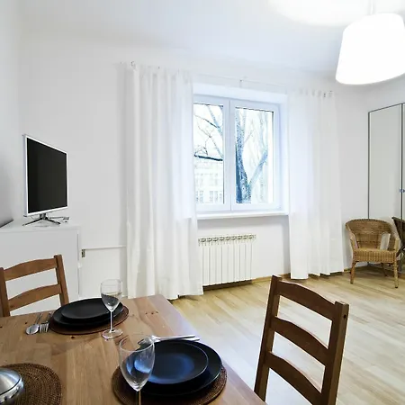 Apartment Goodnight Ogrodowa 5 *